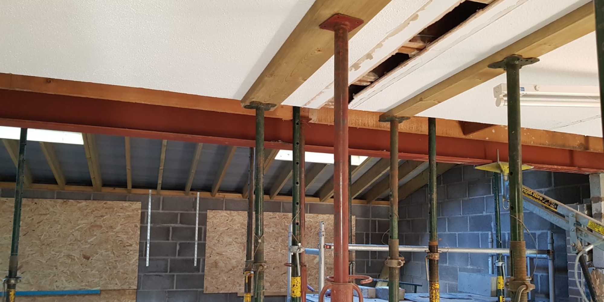 image of scaffolding designed to TG20:13